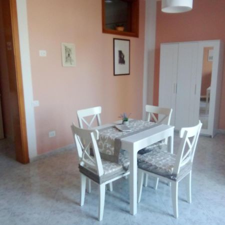 Appartement Al Crocifisso...Da Nonna Pia à Salernes Extérieur photo