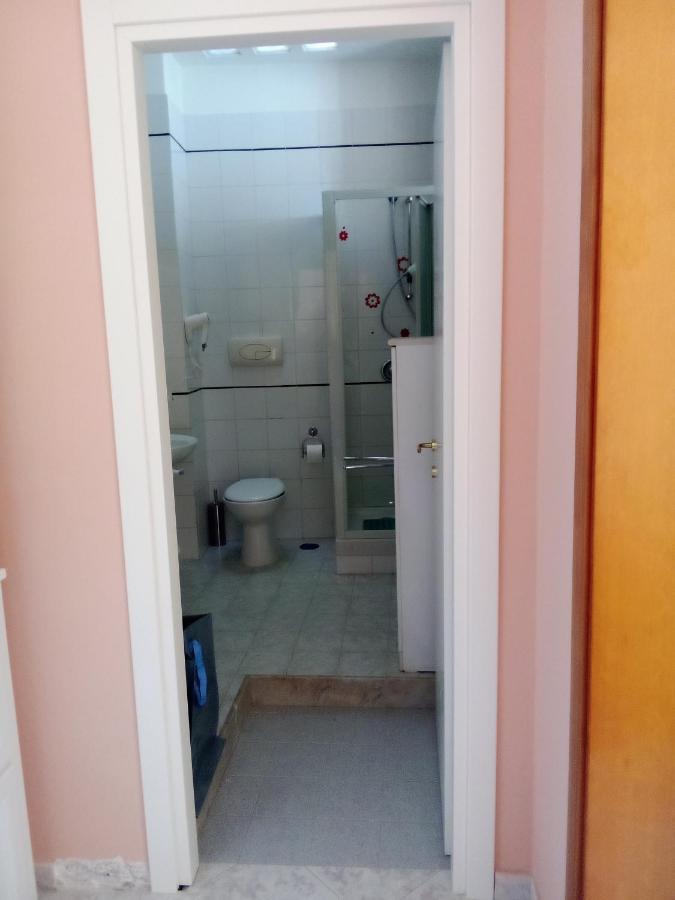 Appartement Al Crocifisso...Da Nonna Pia à Salernes Extérieur photo