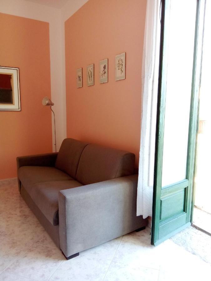 Appartement Al Crocifisso...Da Nonna Pia à Salernes Extérieur photo