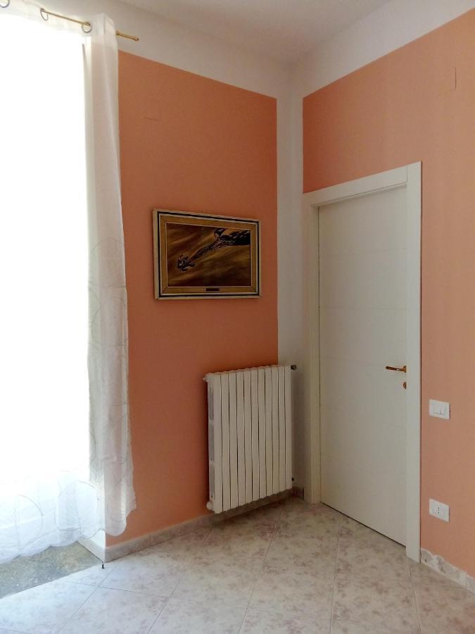 Appartement Al Crocifisso...Da Nonna Pia à Salernes Extérieur photo
