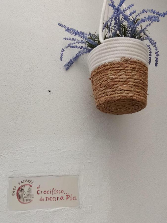 Appartement Al Crocifisso...Da Nonna Pia à Salernes Extérieur photo